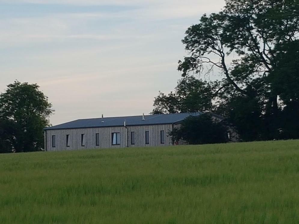 Oak & Hazel, Heath Row Barn Apartment