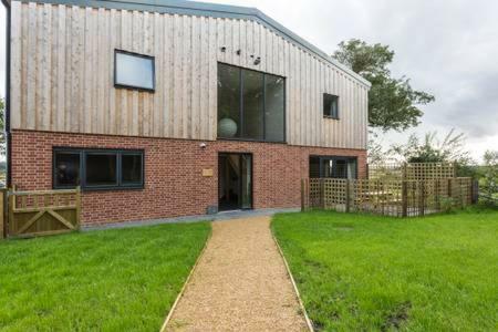 Apartment Oak & Hazel, Heath Row Barn *